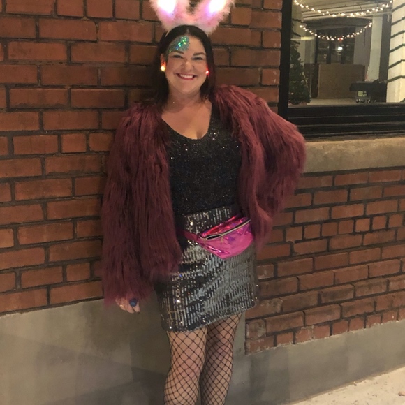 Posh Ambassador - shop safe with me! MAKE OFFERS! - Picture 5 of 6